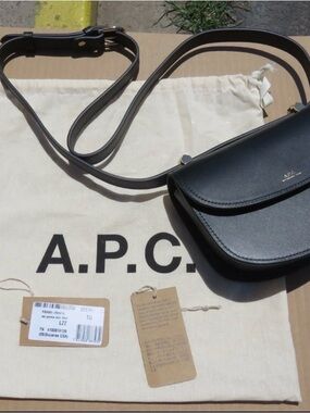 A.P.C. Sac Geneve Mini in black